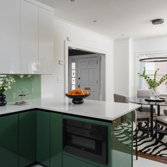 Kitchen peninsula with drawer microwave