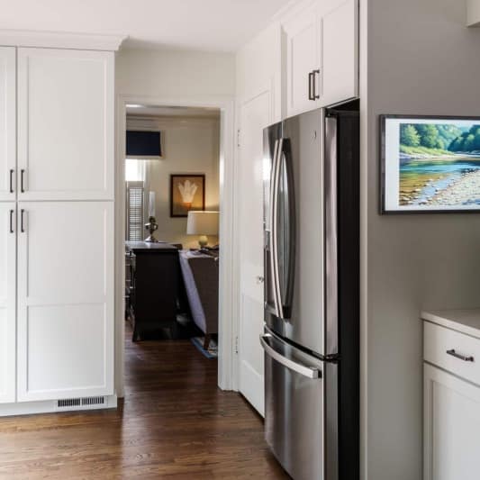 transitional white classic kitchen
