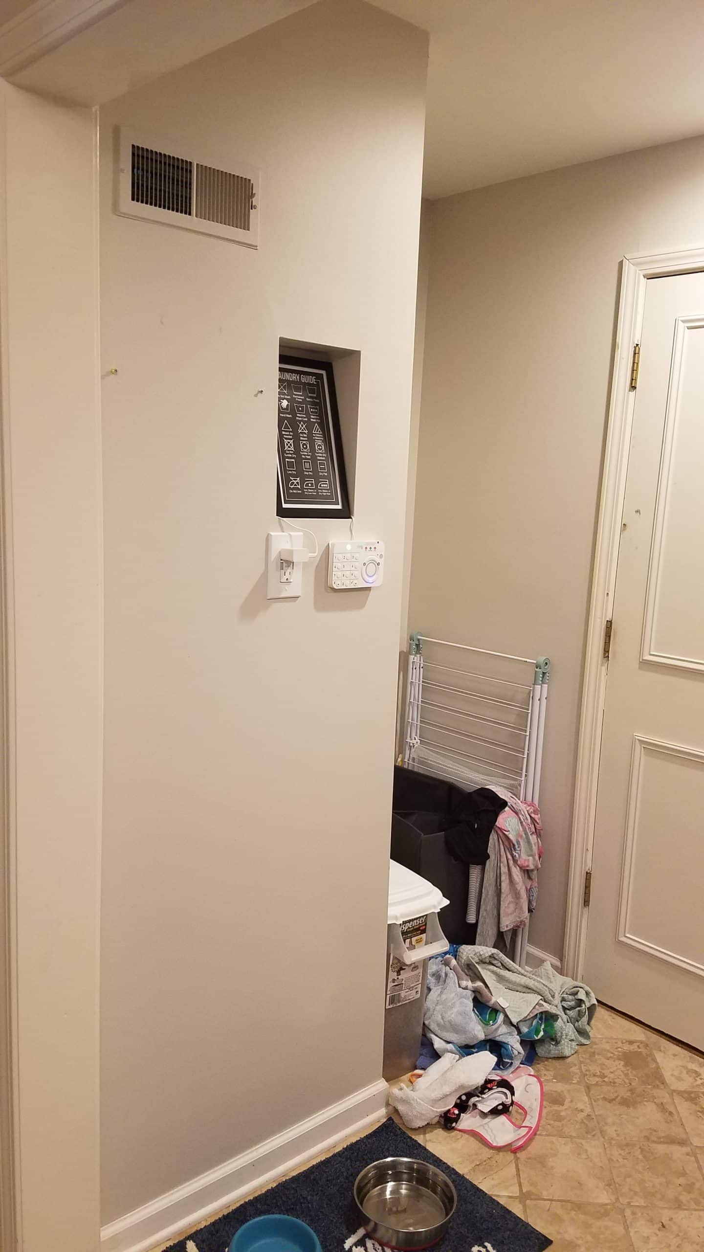 Leawood mudroom before