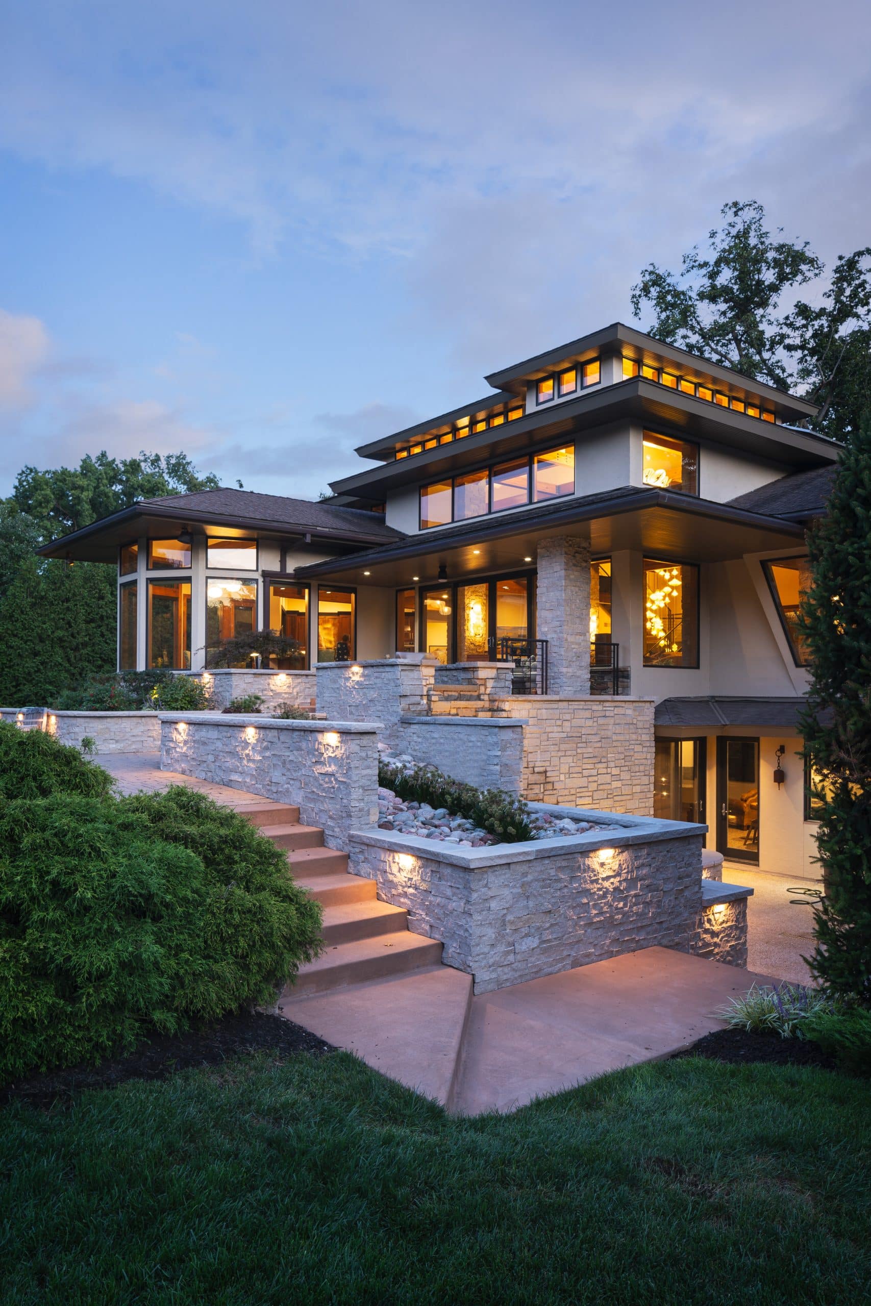 super contemporary and modern sleek nice house in Kansas city 