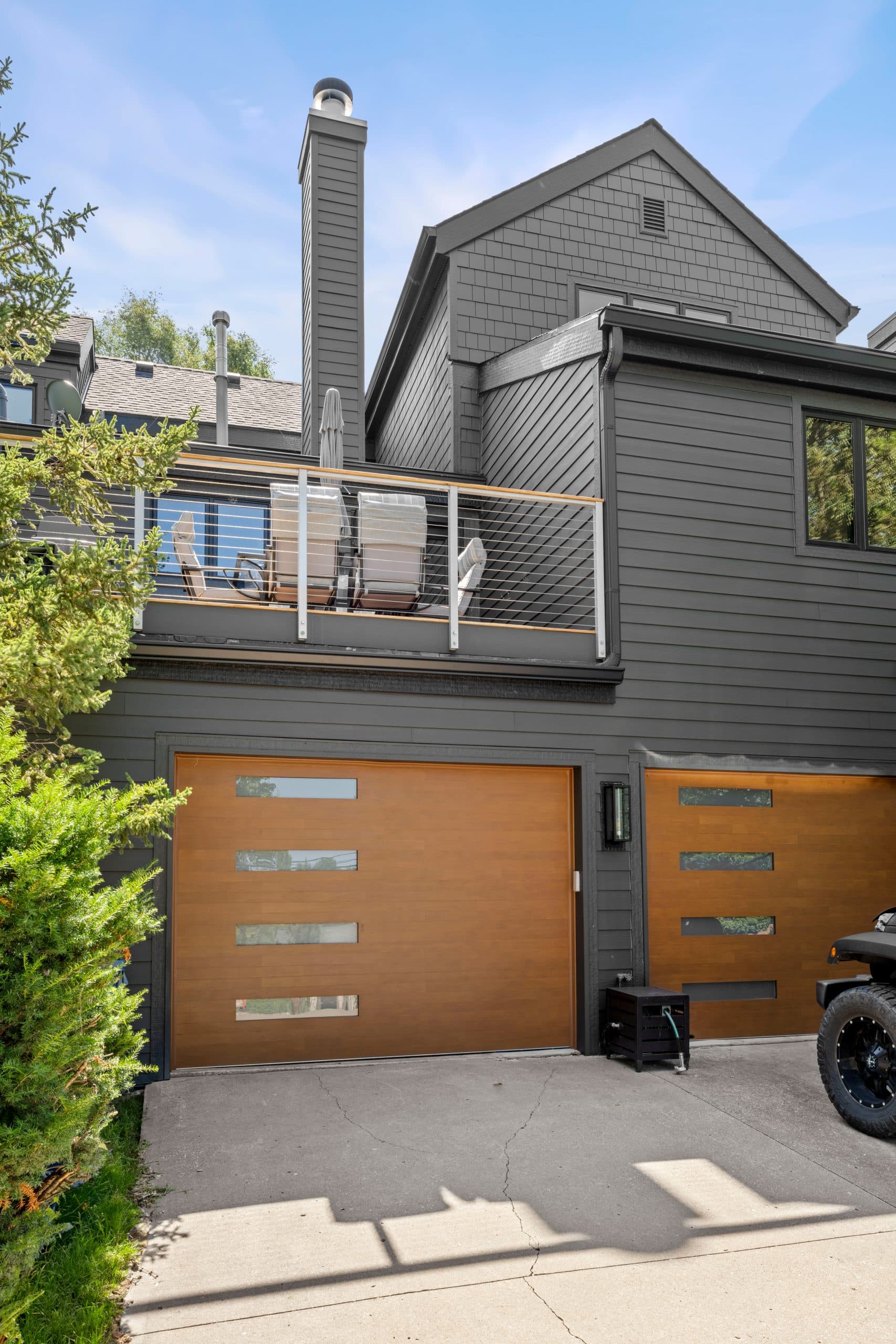 contemporary and modern home in kansas city area