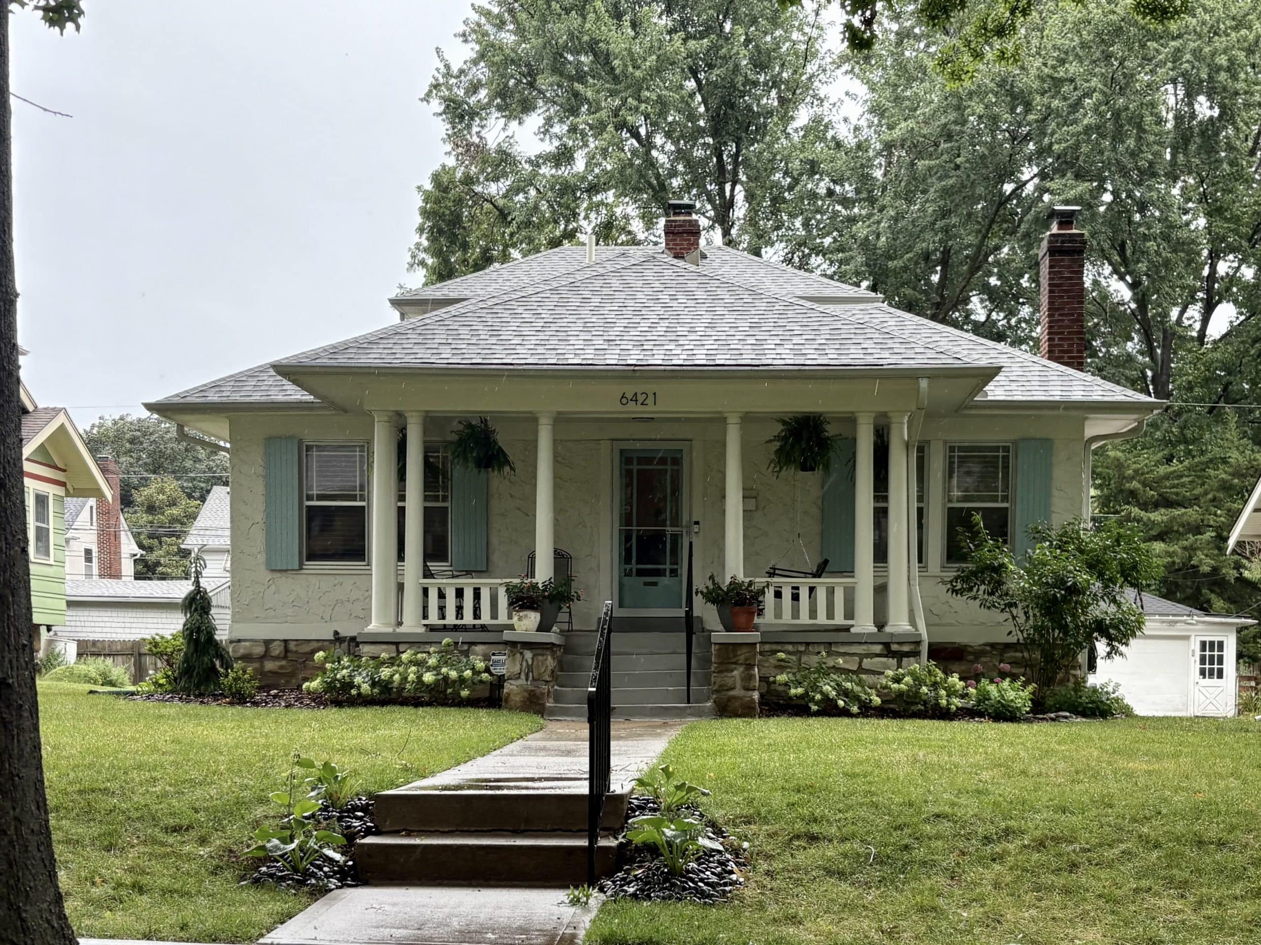 craftsman bungalow in brookside waldo area of kansas city missouri 