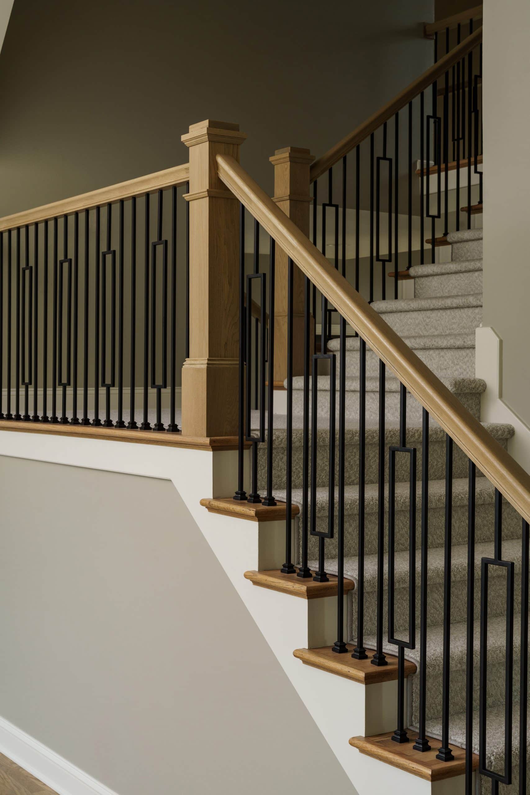 geometric modern sleek railing that blends traditional charm with modern sleekness
