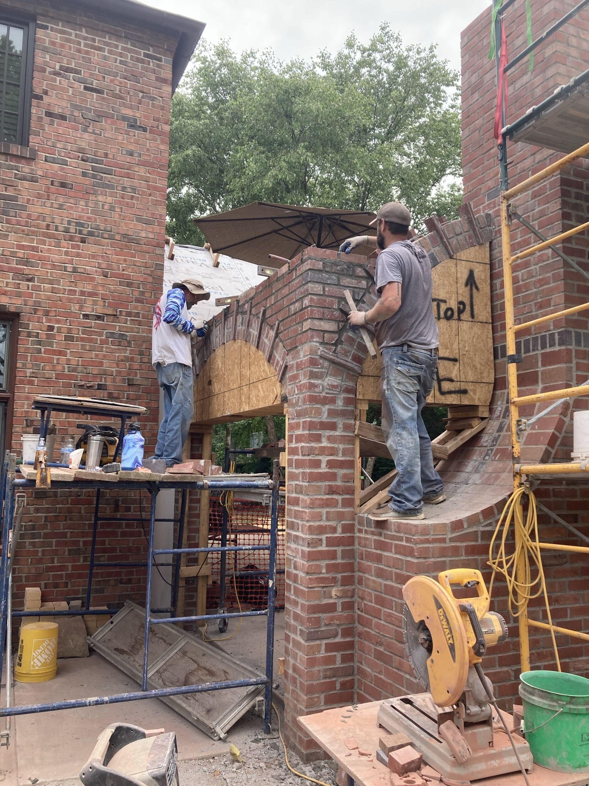 custom built wood arch support braces for laying brick arches custom built wood arch support braces for laying brick arches