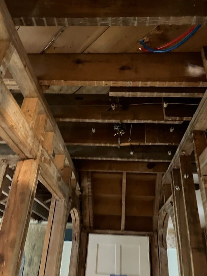 Knob and tube wiring Knob and Tubing in older Kansas City home