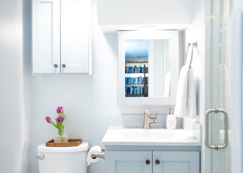 white bright modern guest bath remodel
